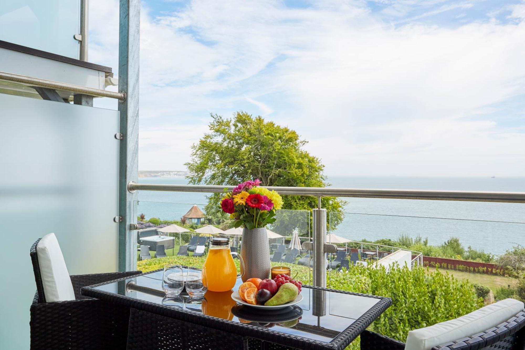 Luccombe Hall Hotel Shanklin Esterno foto