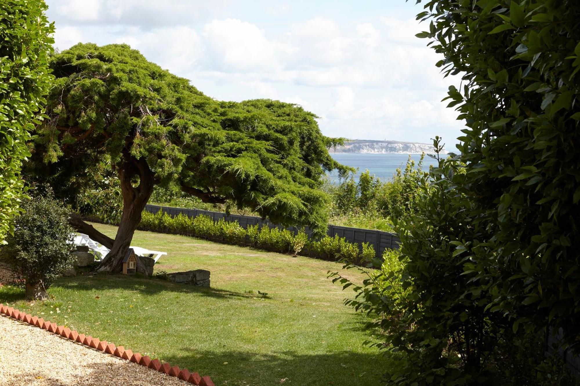 Luccombe Hall Hotel Shanklin Esterno foto
