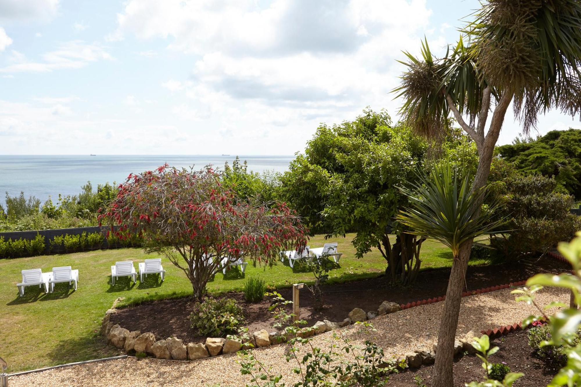 Luccombe Hall Hotel Shanklin Esterno foto