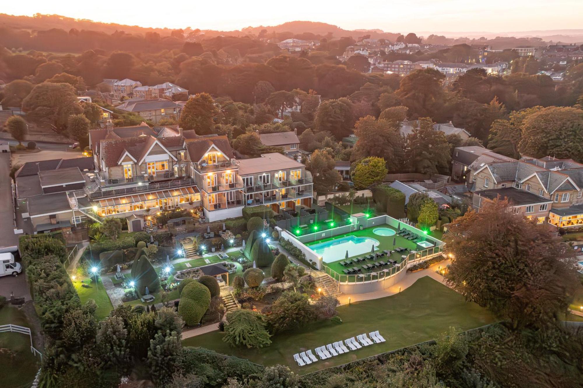 Luccombe Hall Hotel Shanklin Esterno foto